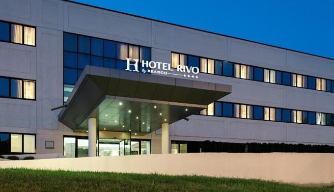Hotel Rivo Timisoara Exterior photo
